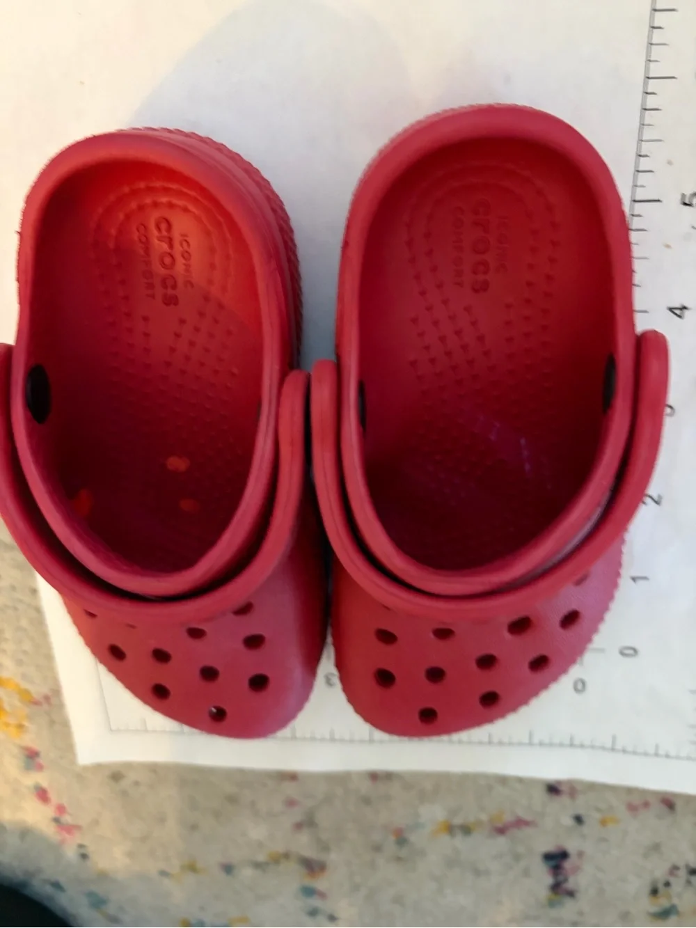 CROCS Kids Red Classic Clog Sandals 5.5